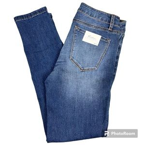 Kancan Women’s Skinny Jeans Medium Wash #11214M NWT Size 11/29
